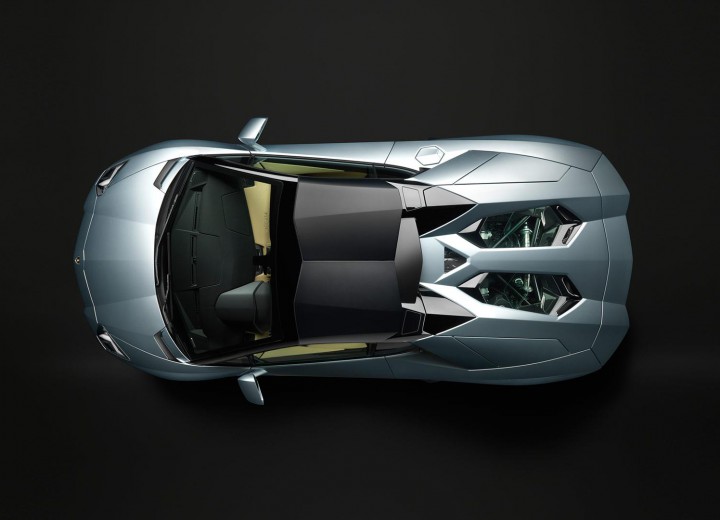 Lamborghini Aventador LP 700-4 especificaciones técnicas y gasto de  combustible — 