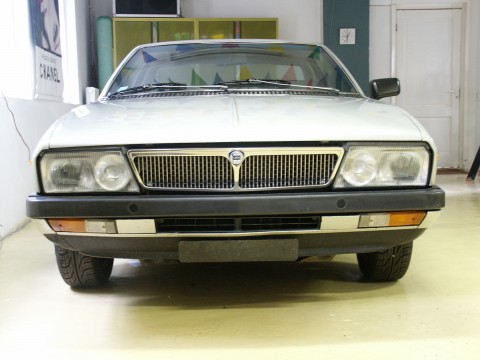 Specificații tehnice pentru Lancia Gamma Coupe