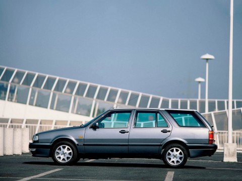 Technical specifications and characteristics for【Lancia Thema Station Wagon (834)】