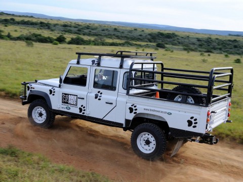 Land Rover Defender 130 teknik özellikleri