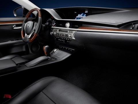Technische Daten und Spezifikationen für Lexus ES VI