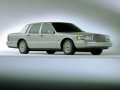 Lincoln Town Car Town Car 4.6 i V8 L (242 Hp) full technical specifications and fuel consumption