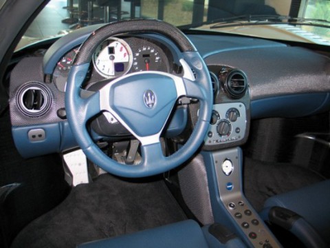 Технические характеристики о Maserati MC12