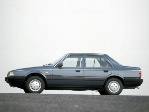 Especificaciones técnicas de Mazda 626 II (GC)