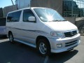 Mazda Bongo Bongo Friendee 2.5 D (120 Hp) full technical specifications and fuel consumption