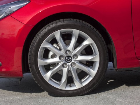 Technische Daten und Spezifikationen für Mazda Mazda 3 III Hatchback