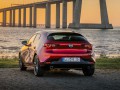 Especificaciones técnicas completas y gasto de combustible para Mazda Mazda 3 Mazda 3 IV (BP) Hatchback 2.0 (122hp)