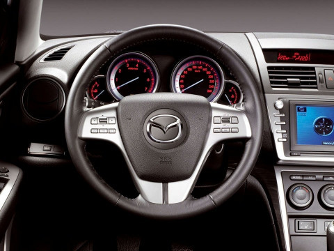 Caractéristiques techniques de Mazda Mazda 6 II - Combi (GH)