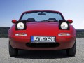  Caractéristiques techniques complètes et consommation de carburant de Mazda Mx-5 Mx-5 I (NA) 1.8 (130 Hp)