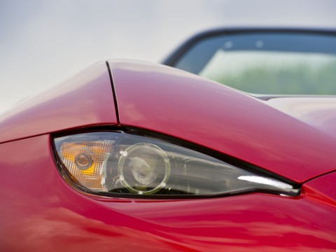 Technical specifications and characteristics for【Mazda Mx-5 IV】