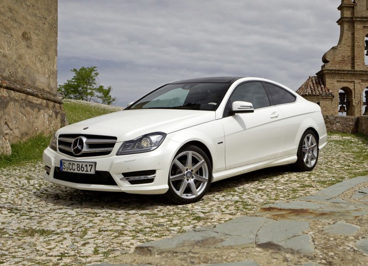 Mercedes-Benz C-klasse Coupe (204) technical specifications and fuel  consumption —
