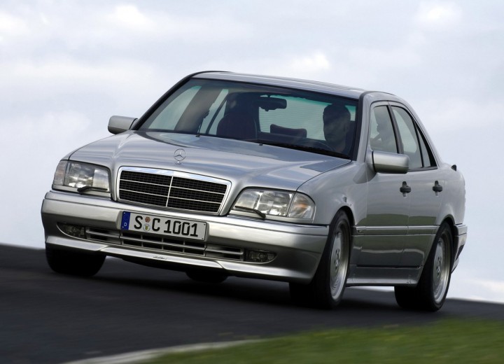 Mercedes-Benz C-klasse (W202) technical specifications and fuel