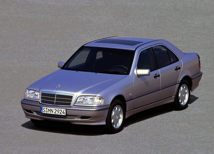 Mercedes-Benz C-klasse (W202) technical specifications and fuel
