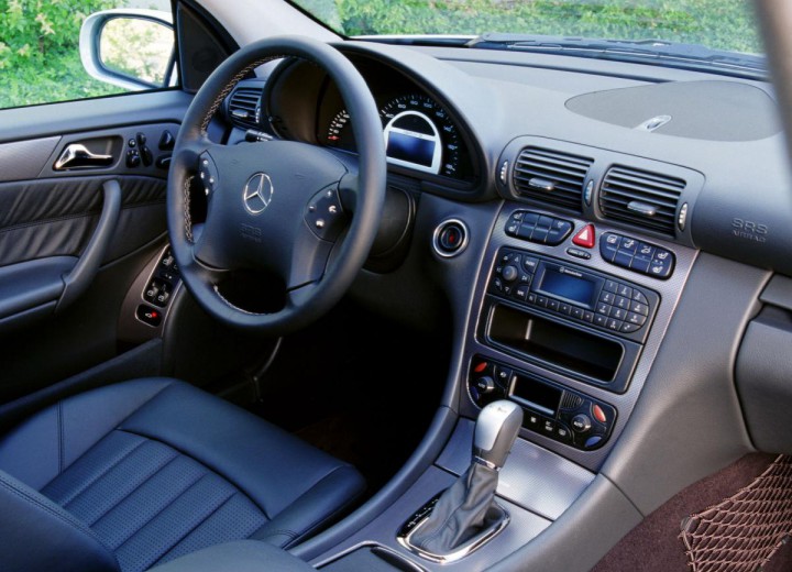 Mercedes-Benz C-klasse (W203) technische Daten und Kraftstoffverbrauch —  AutoData24.com