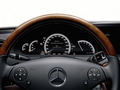 Caratteristiche tecniche di Mercedes-Benz CL-Klasse III (C216) Restyling