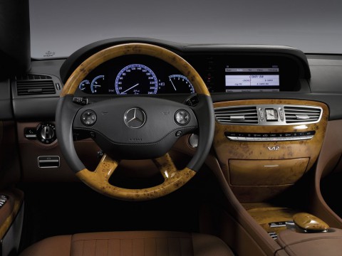 Caractéristiques techniques de Mercedes-Benz CL-klasse III (C216)