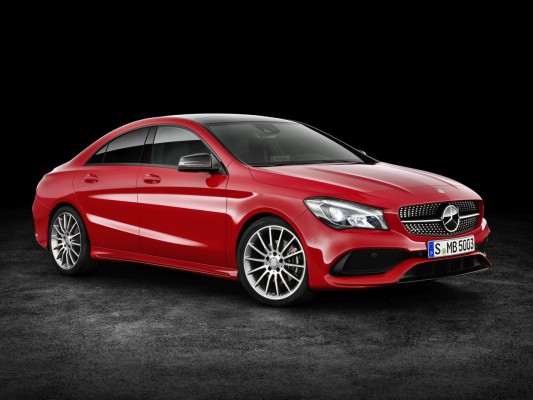Mercedes-Benz CLA-klasse CLA-klasse (C117) Restyling 2.0 (211hp)