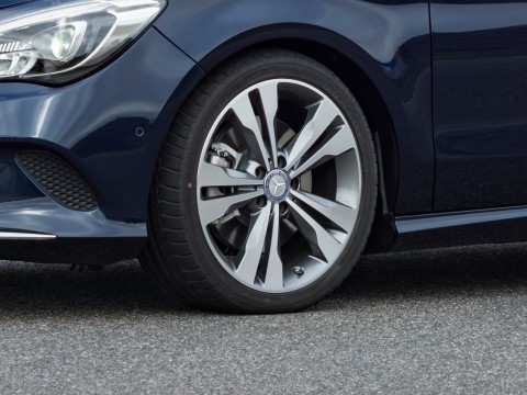 Technische Daten und Spezifikationen für Mercedes-Benz CLA-klasse (C117)  Shooting Brake Restyling