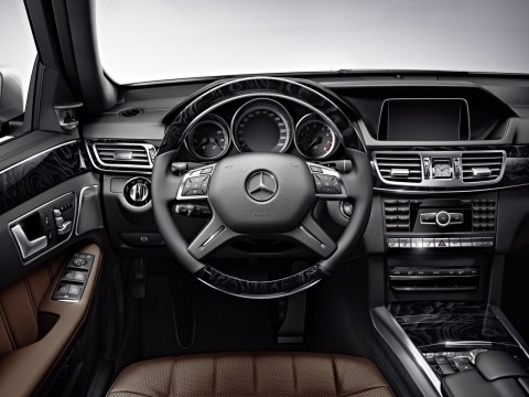 Technische Daten und Spezifikationen für Mercedes-Benz E-klasse IV (W212, S212, C207)
