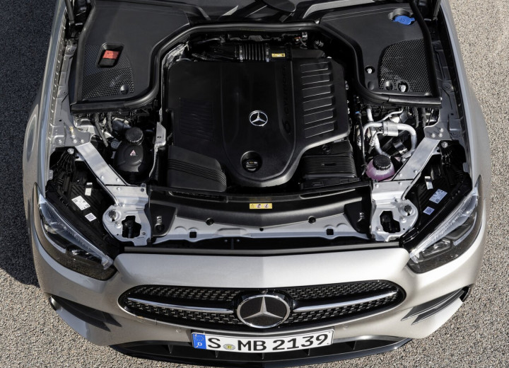 Mercedes-Benz E-klasse V (W213) Restyling technische Daten und  Kraftstoffverbrauch — AutoData24.com