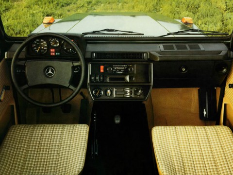Especificaciones técnicas de Mercedes-Benz G-Klasse (W460,W461)