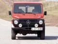  Caractéristiques techniques complètes et consommation de carburant de Mercedes-Benz G-Klasse G-Klasse (W460,W461) 230 2.3 (125hp) 4WD