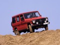 Mercedes-Benz G-Klasse G-Klasse (W460,W461) 230 2.3 (122hp) 4WD full technical specifications and fuel consumption