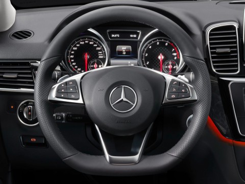 Caratteristiche tecniche di Mercedes-Benz GLE I (W166)