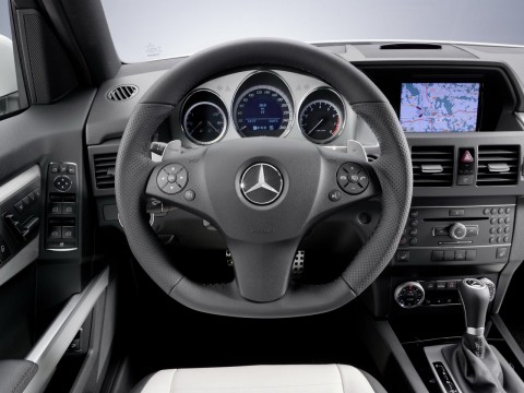 Caractéristiques techniques de Mercedes-Benz GLK-klasse