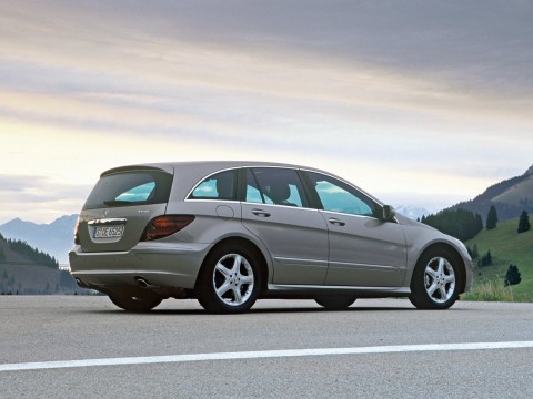Technical specifications and characteristics for【Mercedes-Benz R-klasse I】