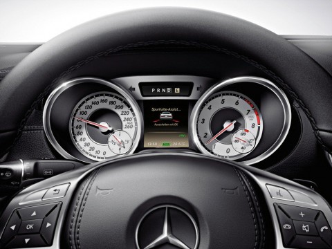 Caractéristiques techniques de Mercedes-Benz SL-klasse VI (r231)