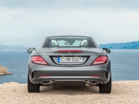 Technical specifications and characteristics for【Mercedes-Benz SLC-klasse I (R172)】