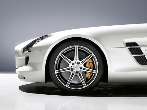 Technische Daten und Spezifikationen für Mercedes-Benz SLS AMG Roadster