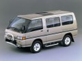 Caracteristici tehnice complete și consumul de combustibil pentru Mitsubishi Delica Delica 2.0 4WD (91Hp)