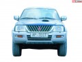 Caracteristici tehnice complete și consumul de combustibil pentru Mitsubishi L 200 L 200 III 2.0 i 2WD (95 Hp)