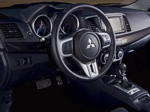 Технические характеристики о Mitsubishi Lancer Evolution X