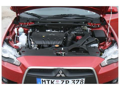 Technische Daten und Spezifikationen für Mitsubishi Lancer Sportback X (GS44S)