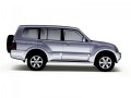  Caractéristiques techniques complètes et consommation de carburant de Mitsubishi Pajero Pajero III 3.5 V6 GDI (5 dr) (202 Hp)