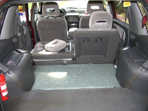 Technical specifications and characteristics for【Mitsubishi Space Wagon】