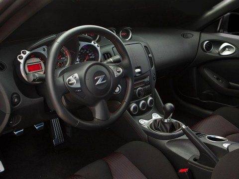 Specificații tehnice pentru Nissan 370Z