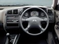 Пълни технически характеристики и разход на гориво за Nissan AD AD 1.3 i (79 Hp)