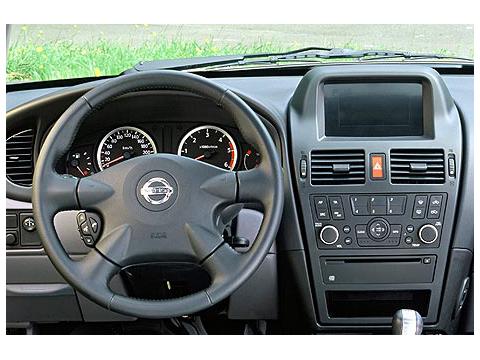 Nissan Almera II Hatchback (N16) teknik özellikleri