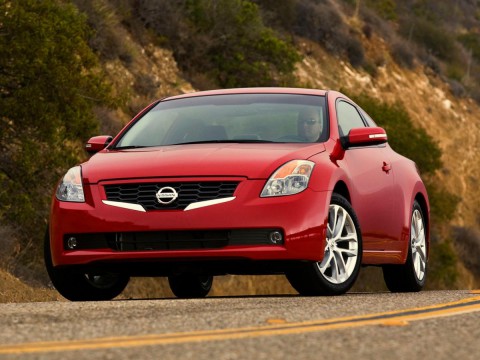 Technical specifications and characteristics for【Nissan Altima IV】