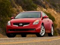 Technical specifications of the car and fuel economy of Nissan Altima