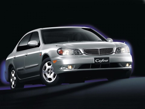Technical specifications and characteristics for【Nissan Cefiro (33)】