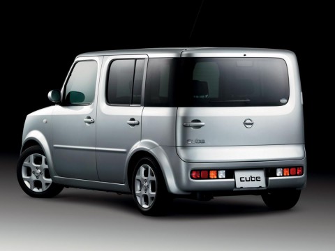 Technical specifications and characteristics for【Nissan Cube II】