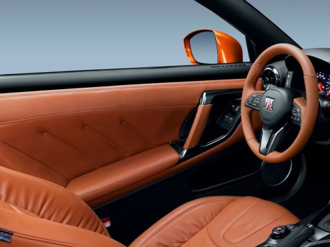 Specificații tehnice pentru Nissan GT-R Restyling III