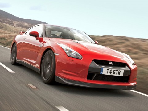 Technical specifications and characteristics for【Nissan GT-R】