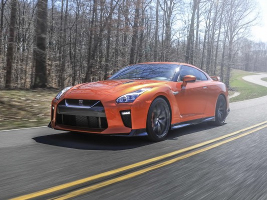 GT-R Nismo се продава като топъл хляб  | ФАКТИ.БГ