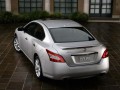  Caractéristiques techniques complètes et consommation de carburant de Nissan Maxima Maxima 2009 3.5 i V6 (290 Hp)
